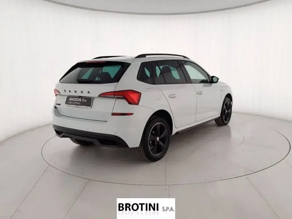 Usata Skoda Kamiq Monte Carlo 90 CV (66 kW) 2021 Bianco SUV
