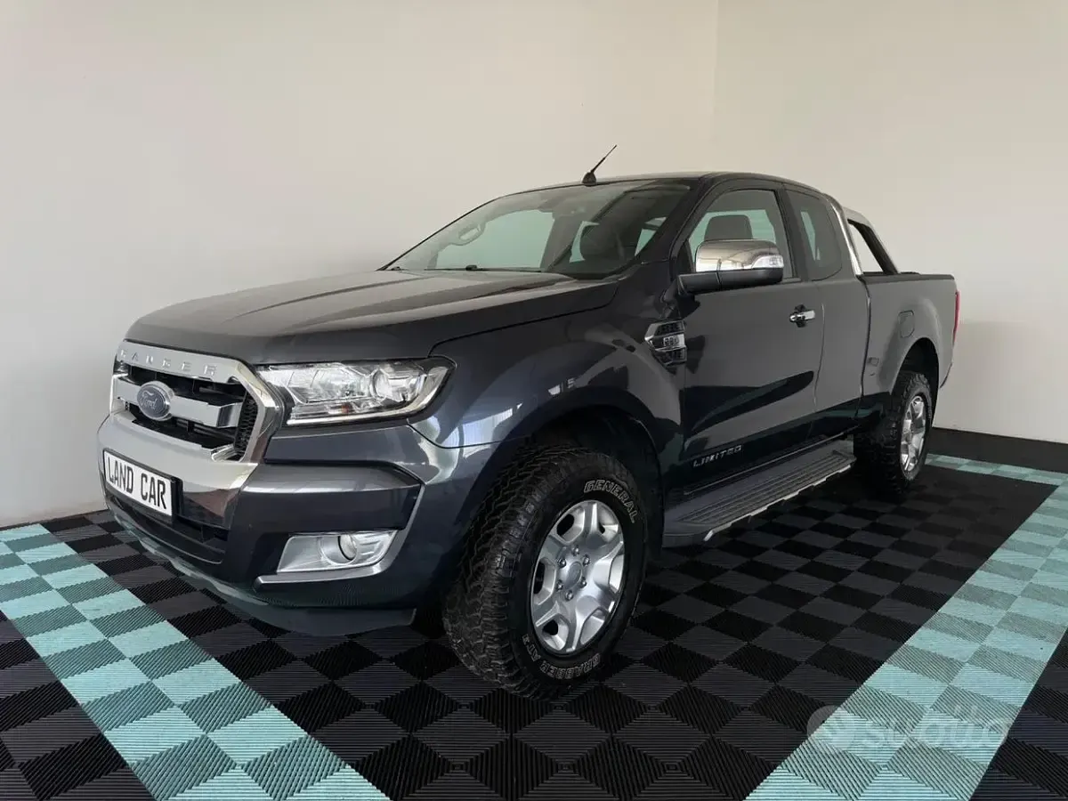 Usata Ford Ranger Limited 200 CV (147 kW) 2017 Pick-up