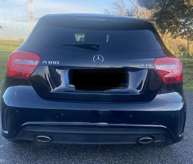 Usata Mercedes A180 Edition 109 CV (80 kW) 2016 Berlina