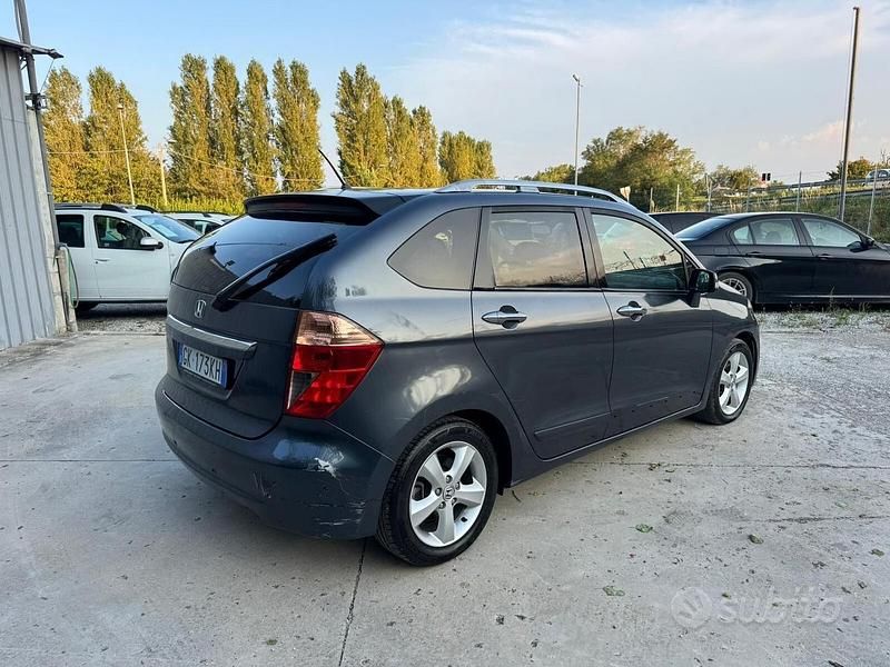 Usata Honda FR-V 140 CV (102 kW) 2007 Blu Monovolume