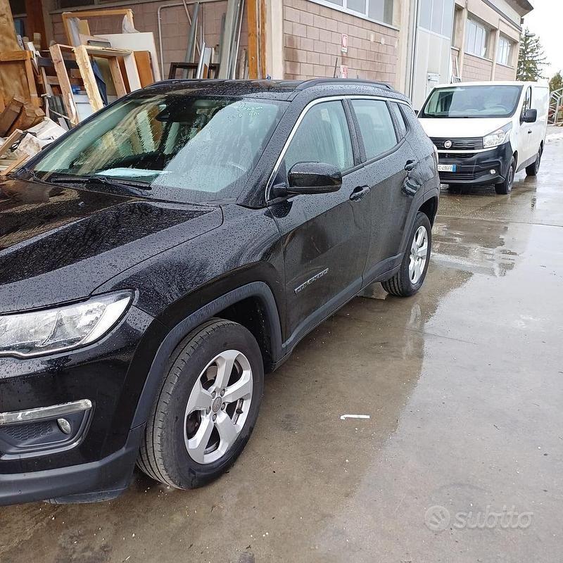 Usata Jeep Compass Limited 140 CV (102 kW) 2019 Nero SUV