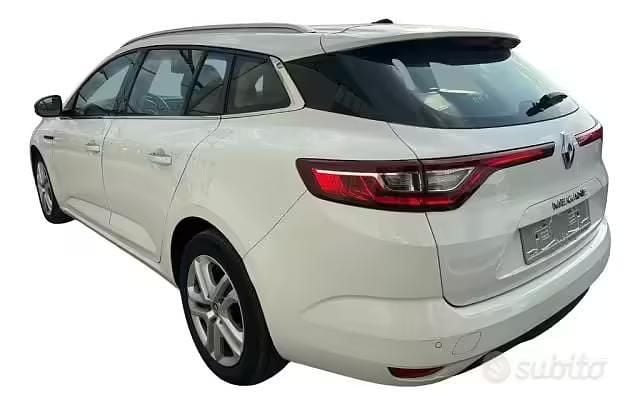 Usata Renault Mégane GrandTour Business 116 CV (85 kW) 2019 Bianco Station wagon