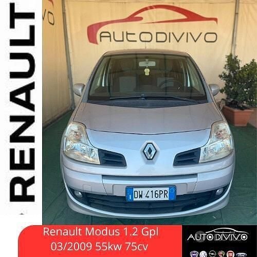 Grigio Usata 2009 Renault Modus Expression Monovolume | 3000 € (Buon prezzo) - Immagine 1/4