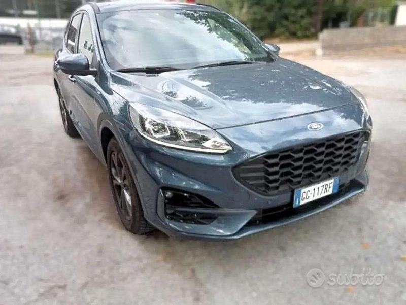 Usata Ford Kuga ST-Line 120 CV (88 kW) 2021 Blu/azzurro SUV