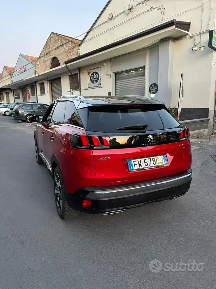 Usata Peugeot 3008 131 CV (96 kW) 2019 Rosso SUV