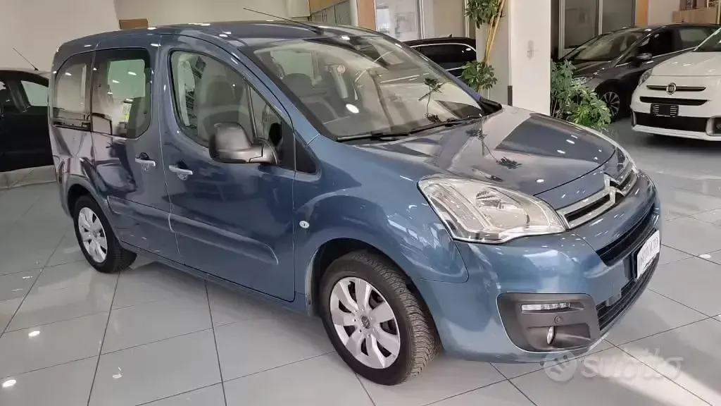 Usata Citroën e-Berlingo 99 CV (72 kW) 2015 Blu Monovolume