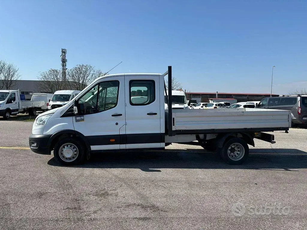 Usado Ford Transit 131 CV (96 kW) 2020 Blanco Van