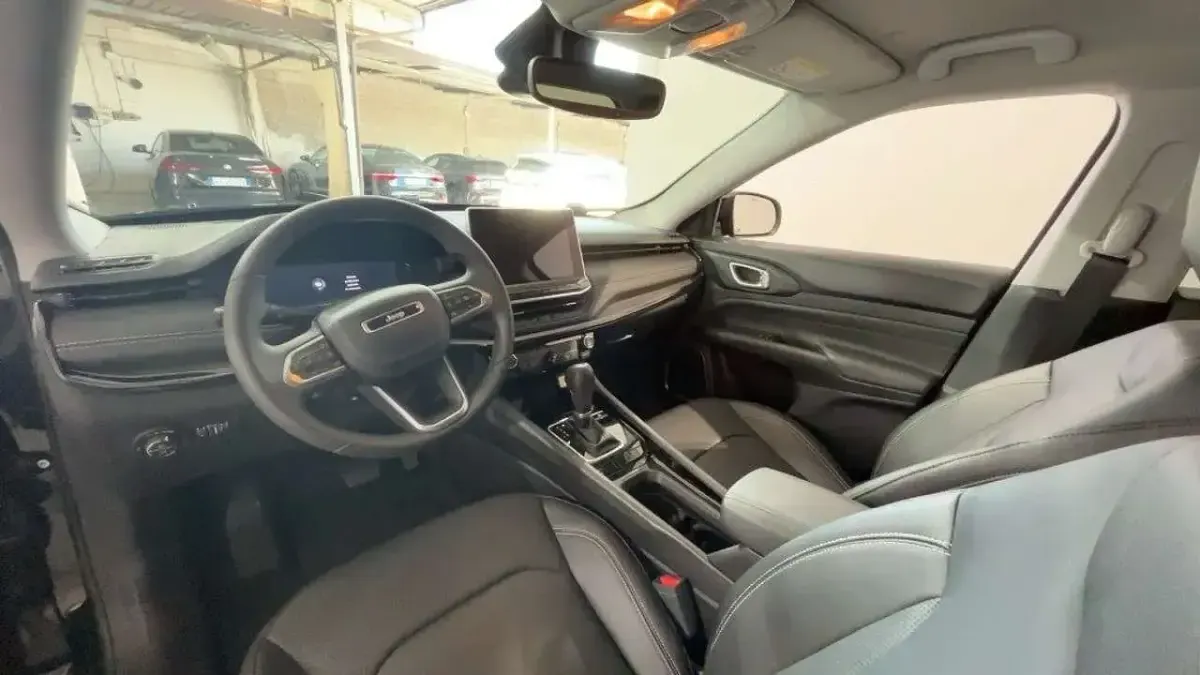 Usata Jeep Compass Summit 131 CV (96 kW) 2025 Antracite SUV