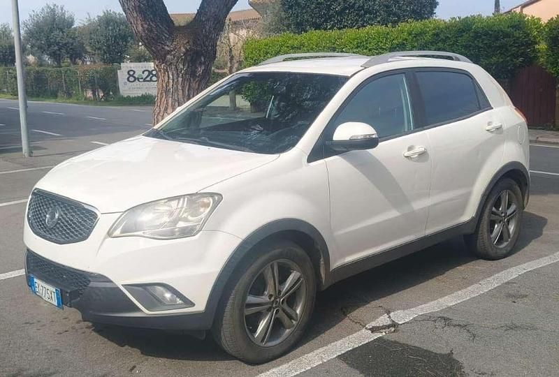 Usata Ssangyong (KGM) Korando 175 CV (128 kW) 2012 SUV