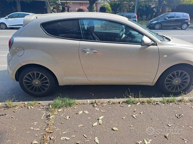 Usata Alfa Romeo MiTo 120 CV (88 kW) 2016 Bianco Utilitaria