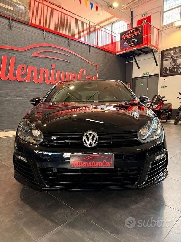 Usata VW Golf VI R 450 CV (330 kW) 2010 Nero Utilitaria