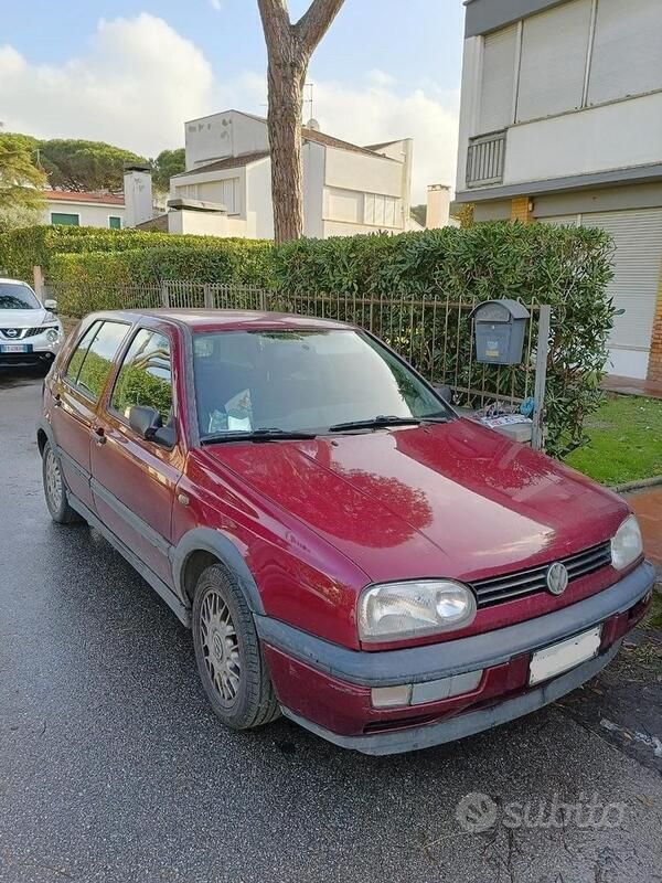 Usata 1995 VW Golf III GT Tre volumi | 4000 € - Immagine 1/4