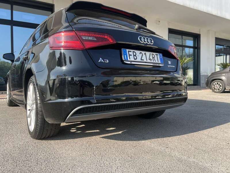 Usata 2014 Audi A3 Ambiente Tre volumi | 7500 € (Super prezzo) - Immagine 1/4