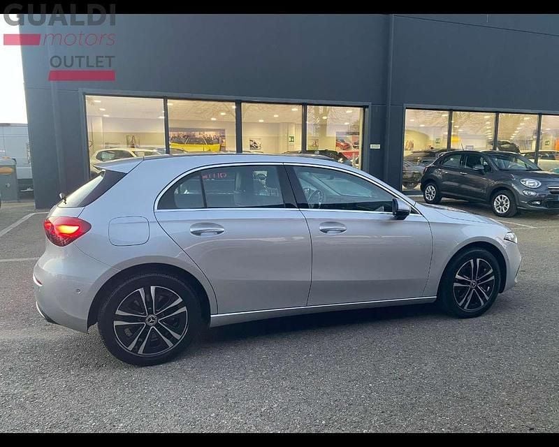 Brugt Mercedes A250 Advanced 218 HK (160 kW) 2023 Sølv Sedan