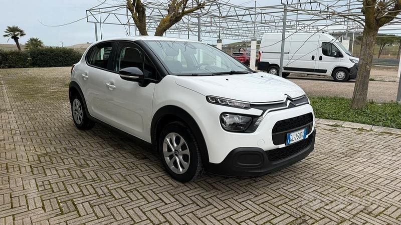 Usata Citroën C3 Feel 101 CV (74 kW) 2022 Bianco Utilitaria