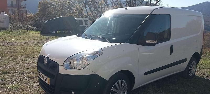 Usata Fiat Doblò Emotion 90 CV (66 kW) 2010 Monovolume