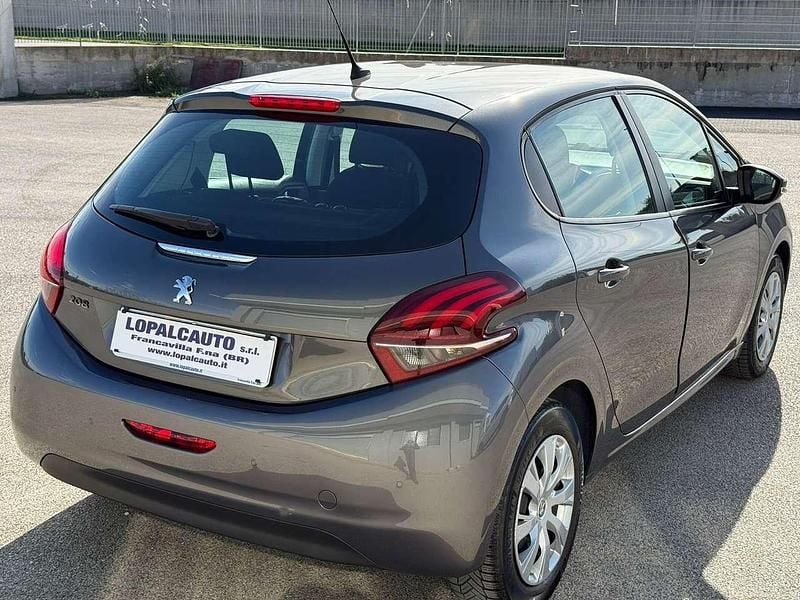 Usata Peugeot 208 Active 102 CV (75 kW) 2018 Grigio Utilitaria
