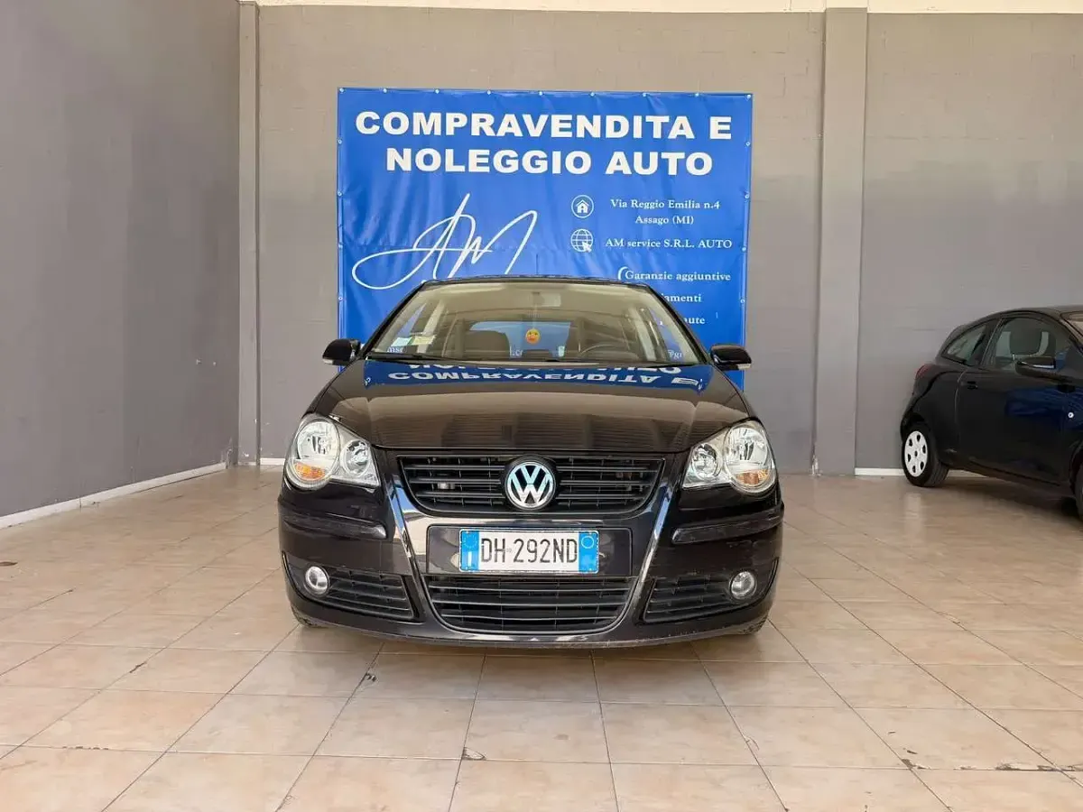 Usata VW Polo Trendline 64 CV (47 kW) 2007 Nero Utilitaria