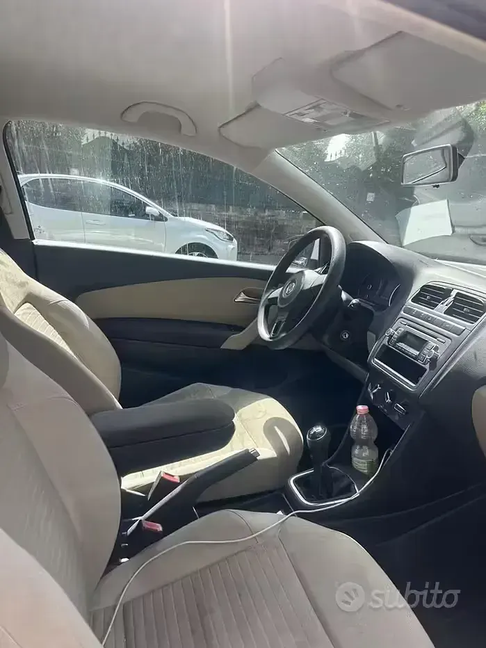Usata VW Polo 82 CV (60 kW) 2012 Bianco Utilitaria