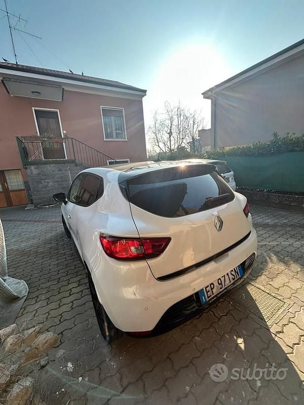 Usata Renault Clio IV 90 CV (66 kW) 2013 Berlina