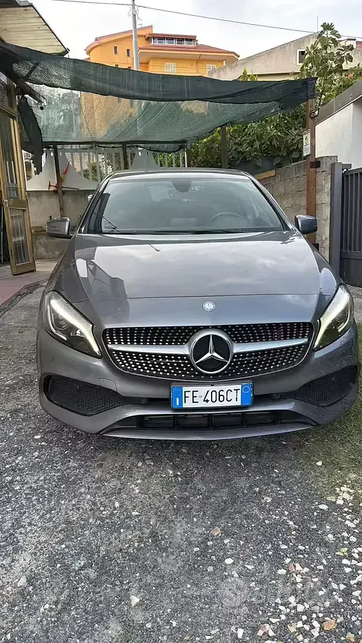 Usata Mercedes A220 177 CV (130 kW) 2016 Grigio Berlina