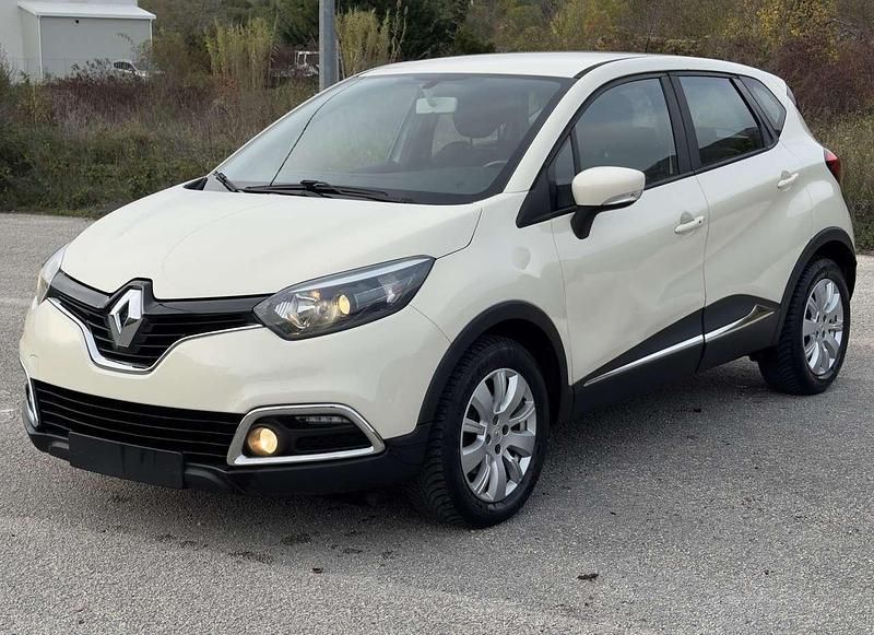 Usata Renault Captur 110 CV (80 kW) 2015 Beige SUV