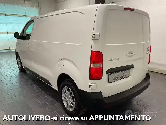 Usata Citroën Jumpy 177 CV (130 kW) 2019 Bianco Monovolume