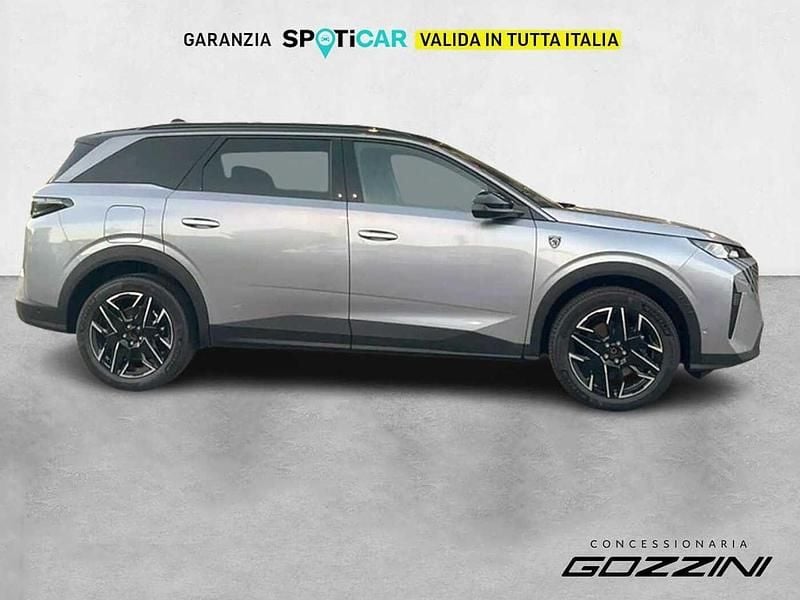 Nuova Peugeot 5008 GT 136 CV (100 kW) 2026 Grigio SUV