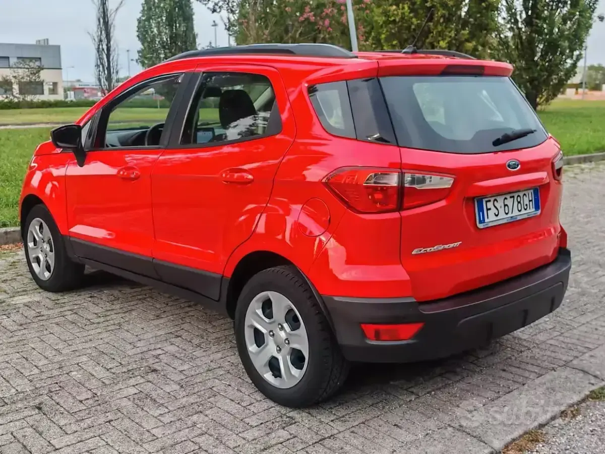 Usata Ford Ecosport 99 CV (72 kW) 2018 Rosso SUV