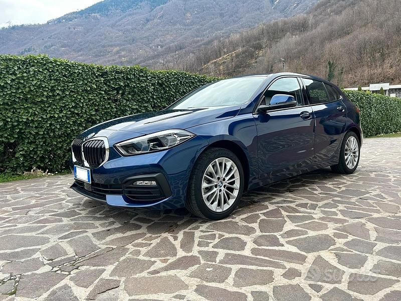 Usata BMW 120 Luxury Line 190 CV (139 kW) 2019 Blu Utilitaria