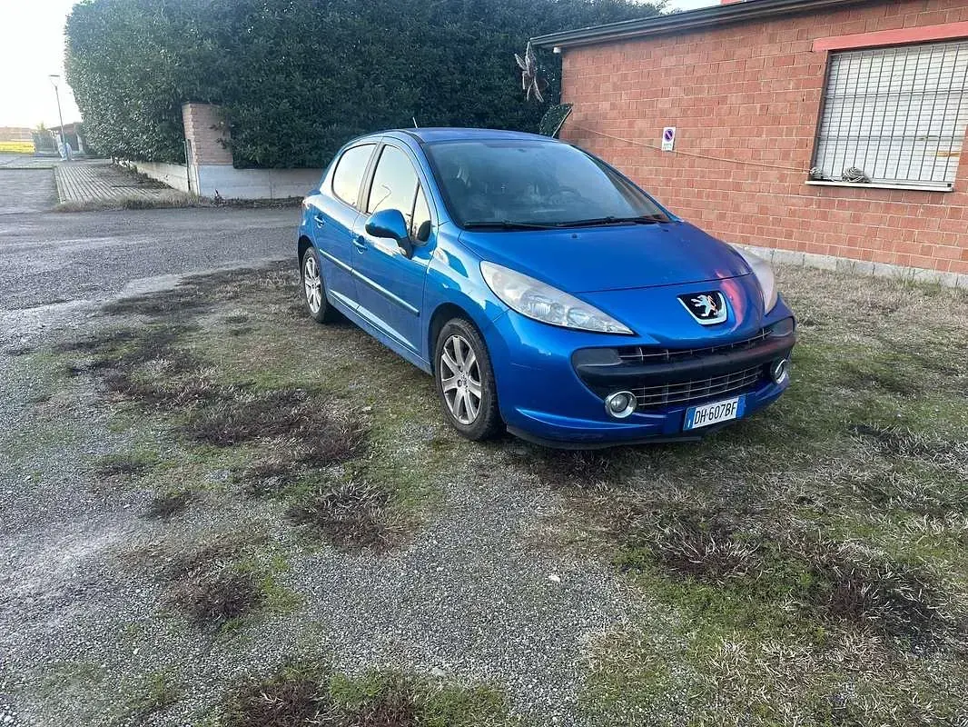 Usata Peugeot 207 90 CV (66 kW) 2007 Berlina