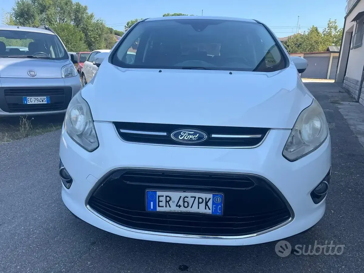 Usata Ford C-MAX Titanium 95 CV (69 kW) 2013 Bianco Monovolume