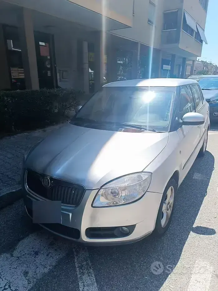 Usata Skoda Fabia 85 CV (62 kW) 2008 Grigio Berlina