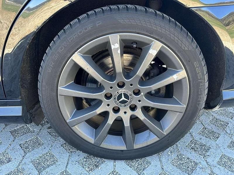 Usata Mercedes C320 Avantgarde 224 CV (164 kW) 2007 Nero Berlina