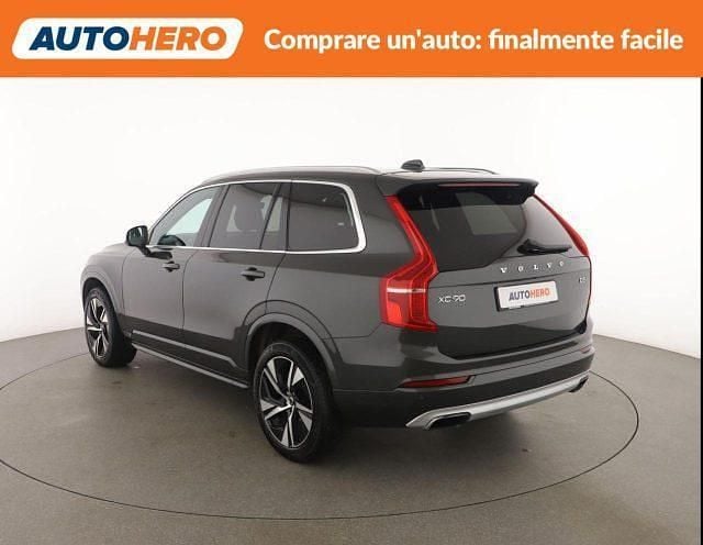 Usata Volvo XC90 Momentum 235 CV (172 kW) 2020 Grigio SUV