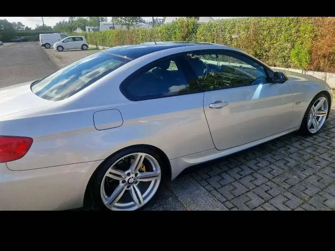 Usata BMW 320 177 CV (130 kW) 2007 Argento Coupé