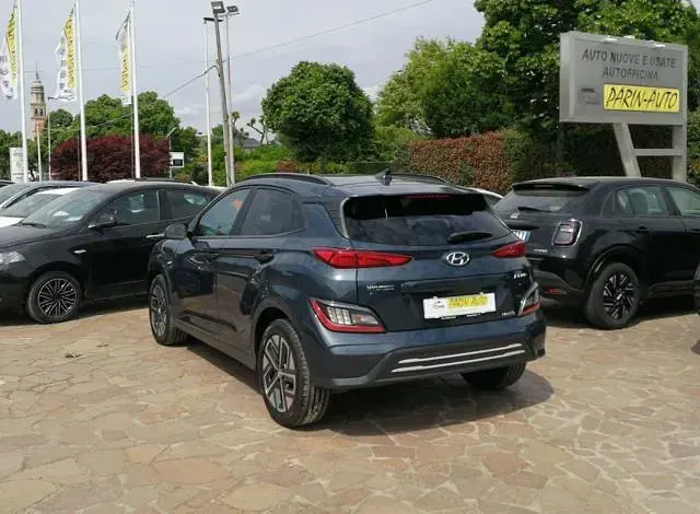 Usata Hyundai Kona 25 kW (35 CV) 2022 Blu SUV
