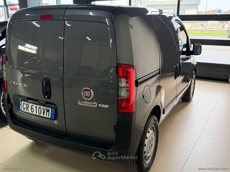 Usata Fiat Fiorino 95 CV (69 kW) 2023 Grigio Monovolume