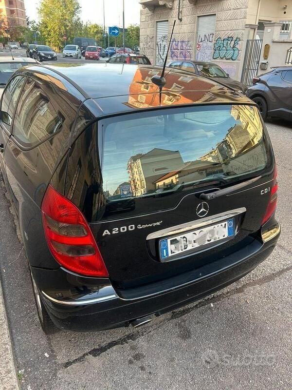 Usata Mercedes A200 95 CV (69 kW) 2008 Nero Utilitaria