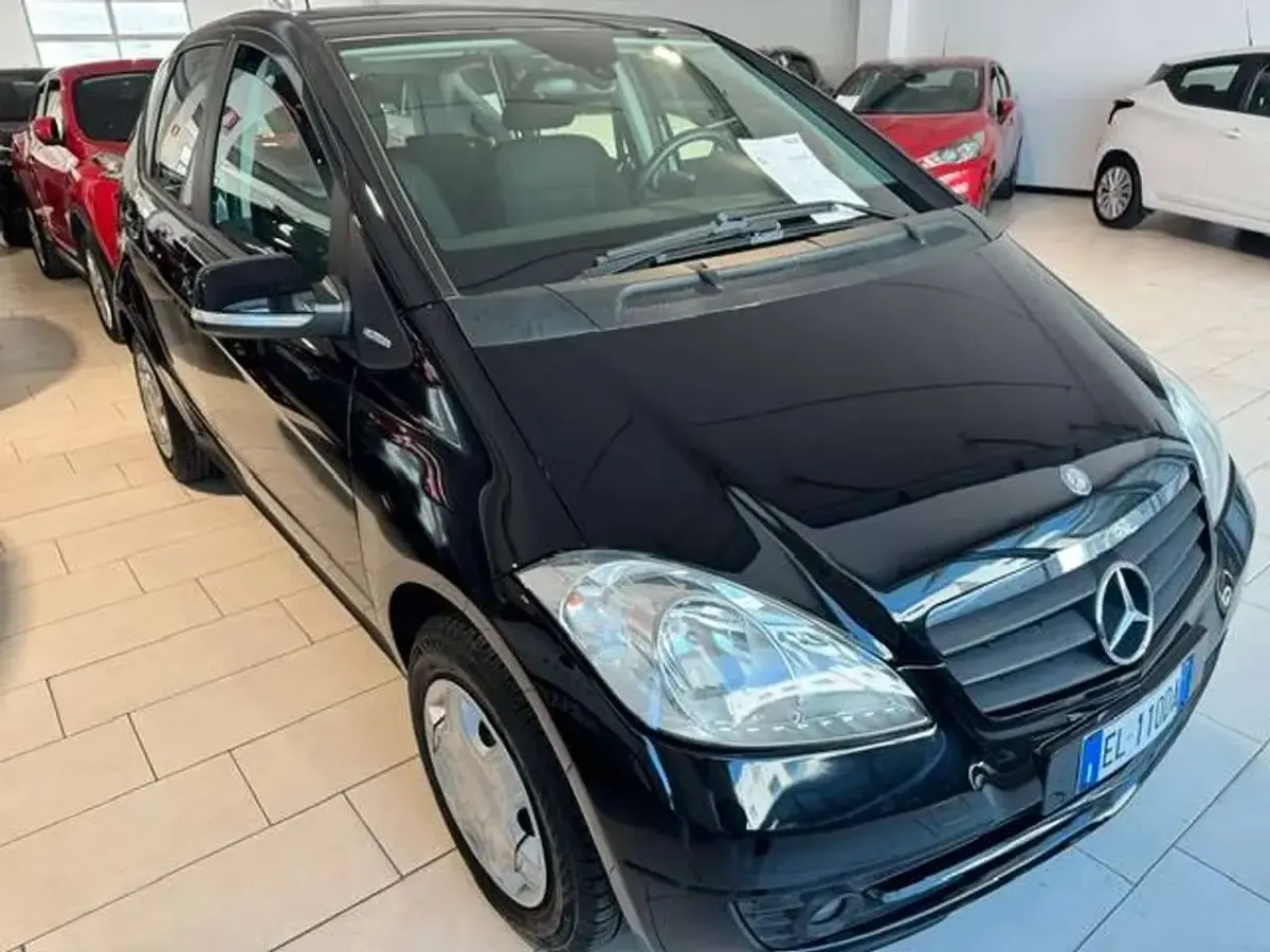 Usata Mercedes A160 95 CV (69 kW) 2010 Nero Monovolume