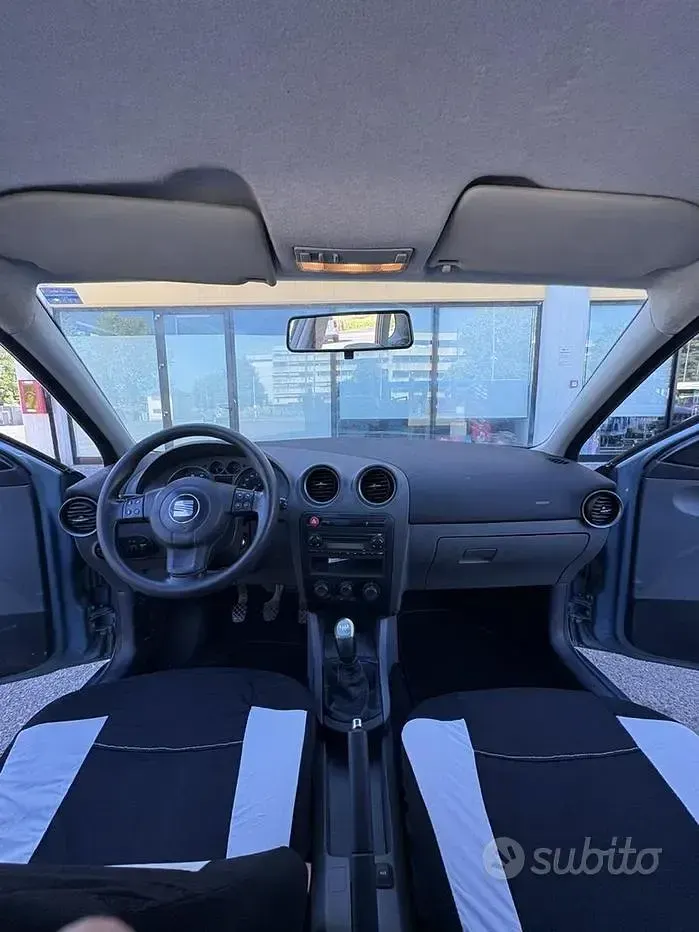 Usata Seat Ibiza Stylance 86 CV (63 kW) 2007 Grigio Utilitaria