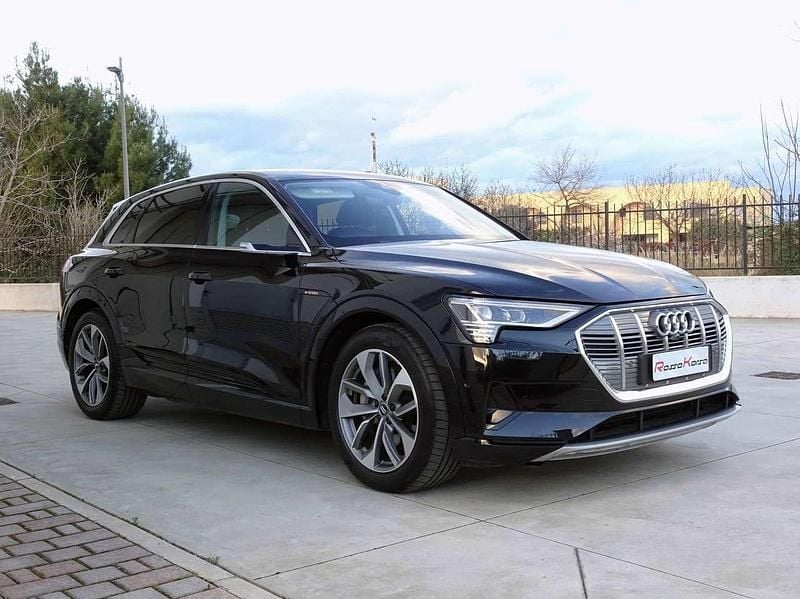 Usata Audi e-tron 158 kW (215 CV) 2020 Nero mythos SUV