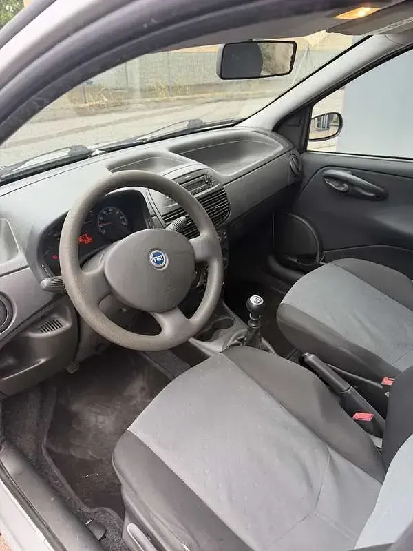 Usata Fiat Punto Classica 60 CV (44 kW) 2007 Utilitaria