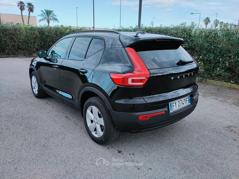 Usata Volvo XC40 150 CV (110 kW) 2019 Nero SUV