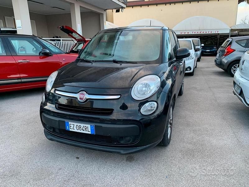 Usata Fiat 500L Pop Star 95 CV (69 kW) 2015 Nero Monovolume