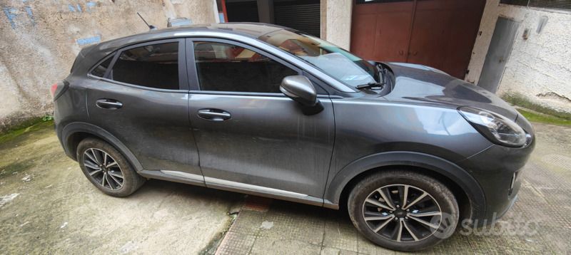 Second-hand Ford Puma Titanium 125 CP (91 kW) 2023 Gri Berlinǎ
