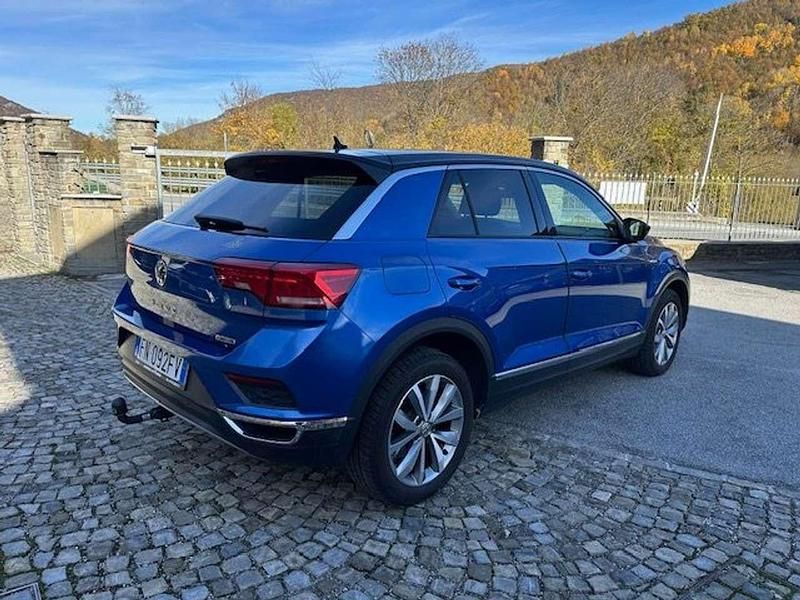 Usata VW T-Roc Advance 150 CV (110 kW) 2018 Blu/azzurro SUV
