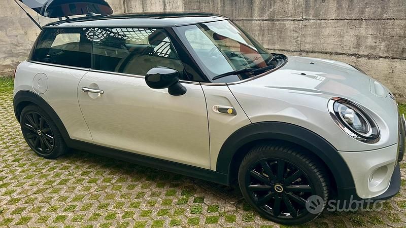 Usata Mini Cooper 2020 Grigio Utilitaria