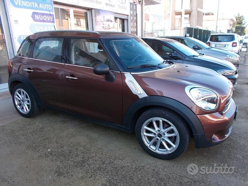 Marrone Usata 2015 Mini One D Countryman SUV | 6800 € (Buon prezzo) - Immagine 1/4