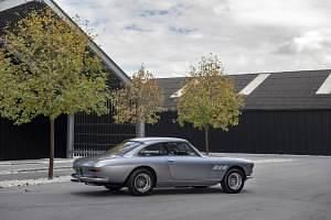 Usata Ferrari 330 300 CV (220 kW) 1965 Argento Coupé